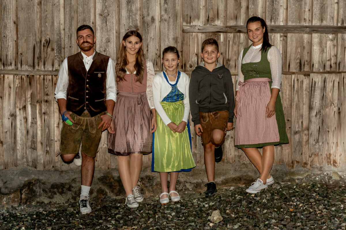 Faschingsverein Stammtisch Botzersreuth stellt neue Prinzenpaare vor