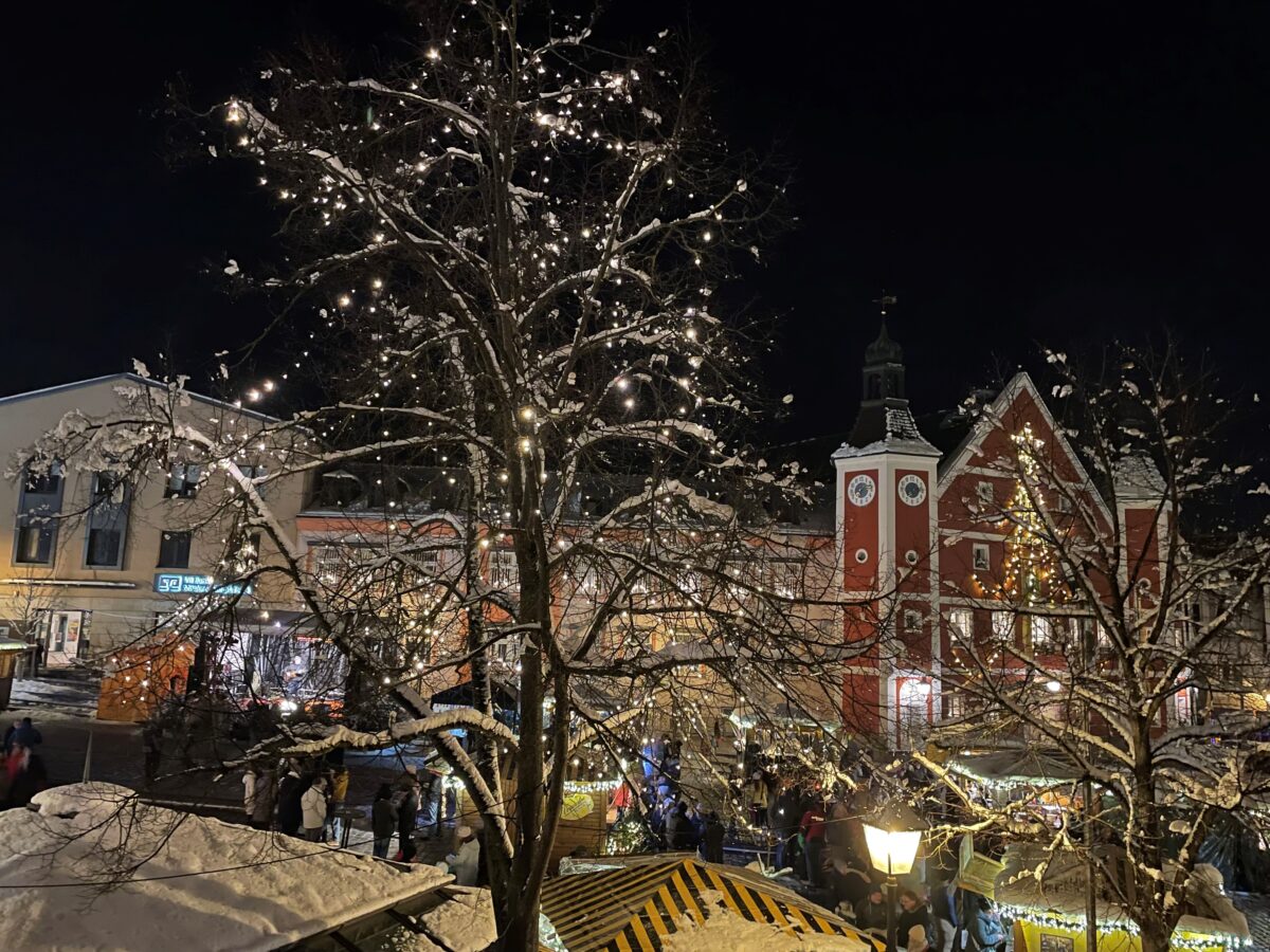 Stimmungsvoller Adventsmarkt in Burglengenfeld vom 28. bis 30. November