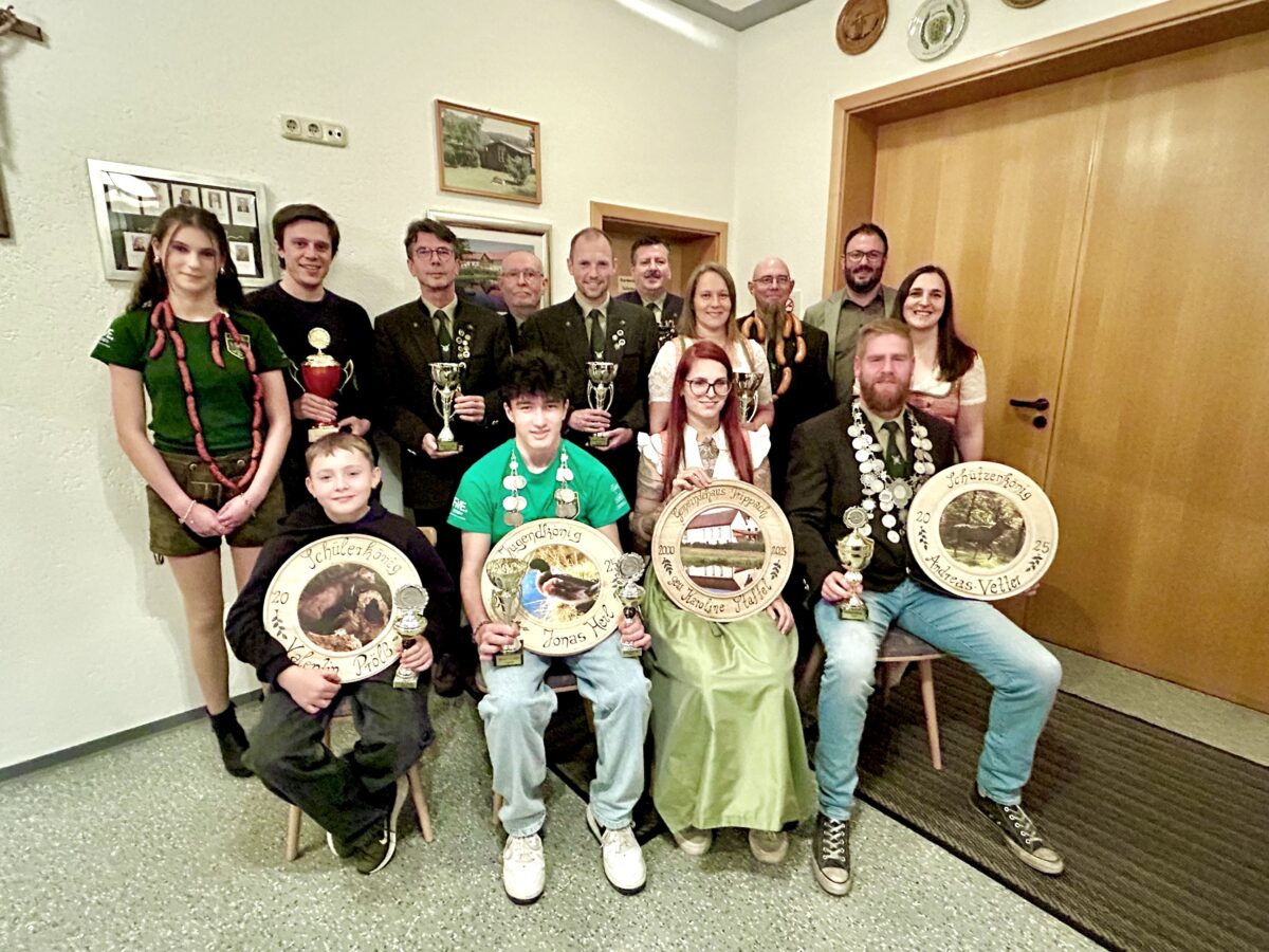 Trippacher Tell-Schützen feiern ihre Majestäten und Meister