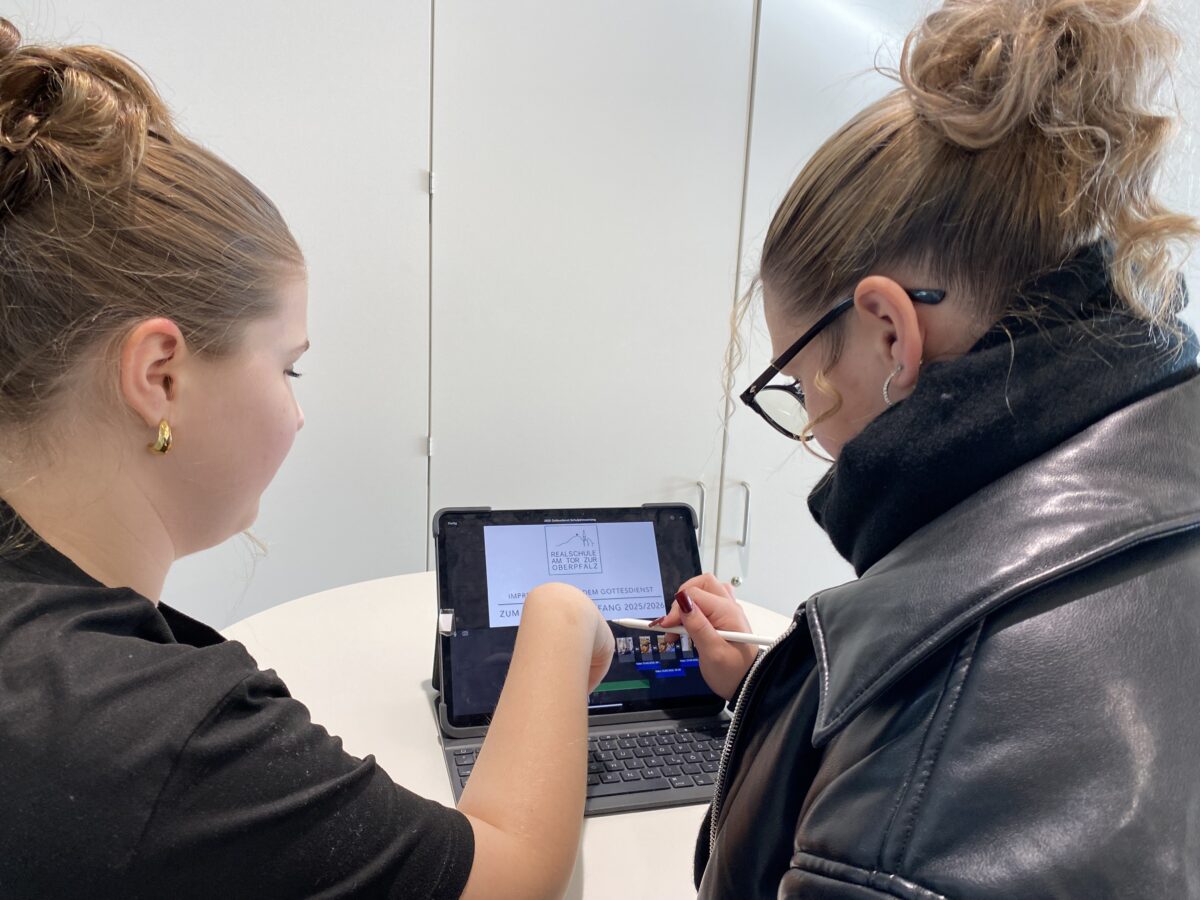 Videoclip stärkt Zusammenhalt an Realschule Kemnath