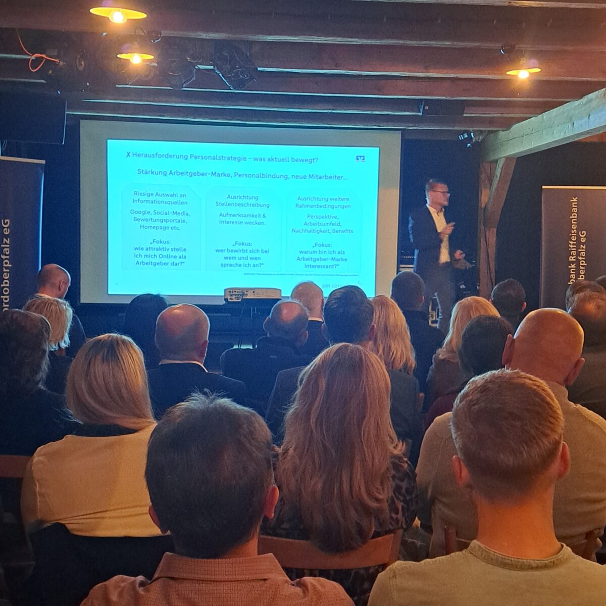 Volksbank Nordoberpfalz setzt auf Mitarbeiterbindung in Neuhaus