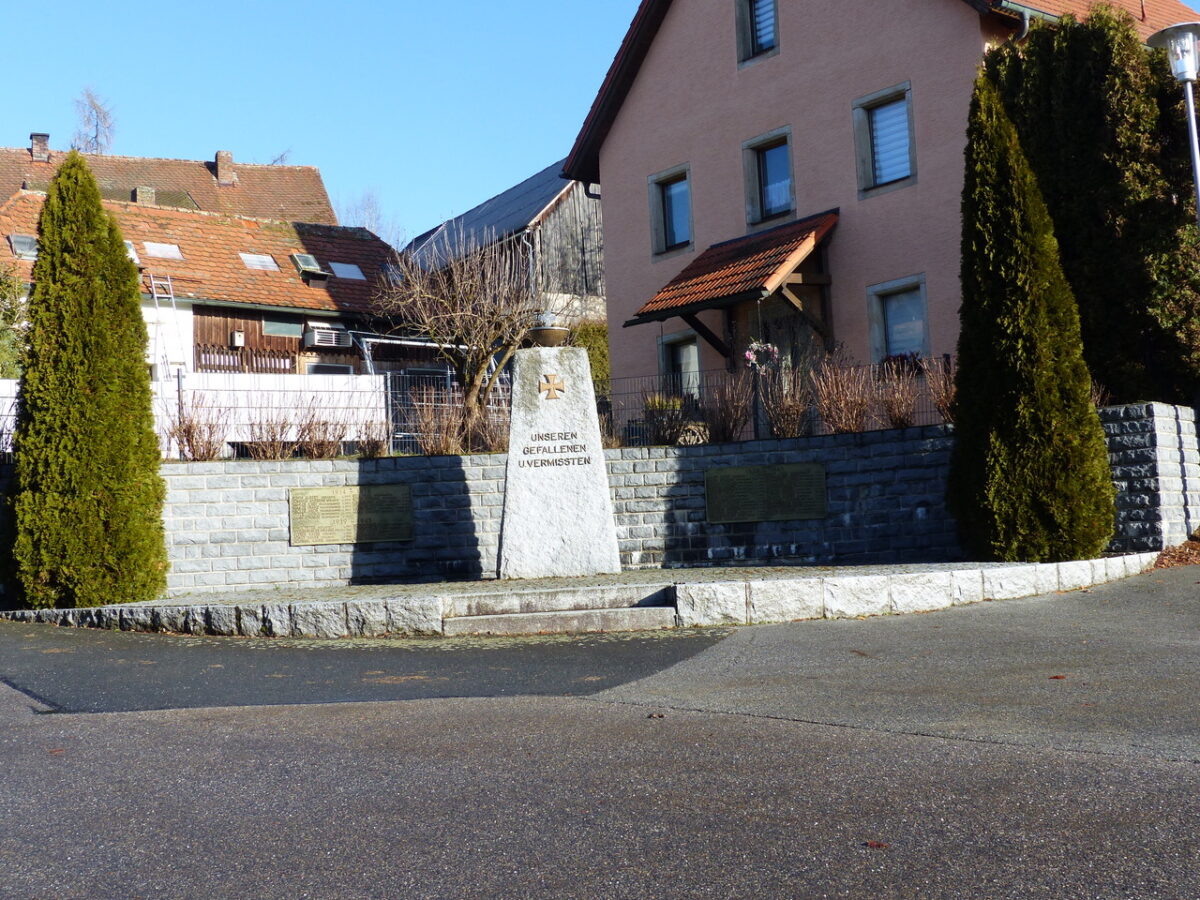 Volkstrauertag in Döllnitz und Leuchtenberg am 15. und 16. November