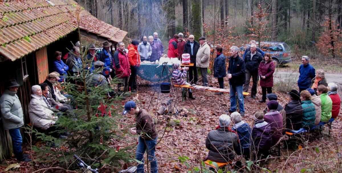 Waldweihnacht erstmals am Kalkhäusl statt Nikolausberg in Floß