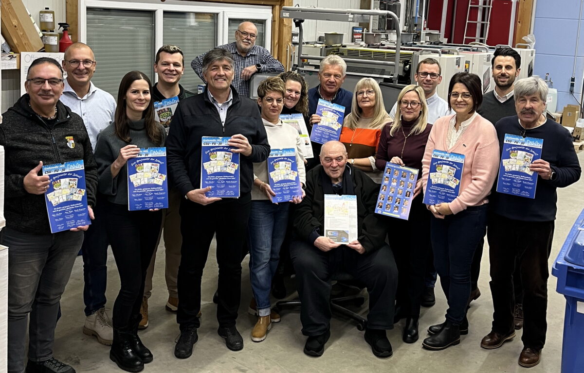 CSU Stadtratskandidaten stellen Kalender „Grafenwöhr 2026“ vor