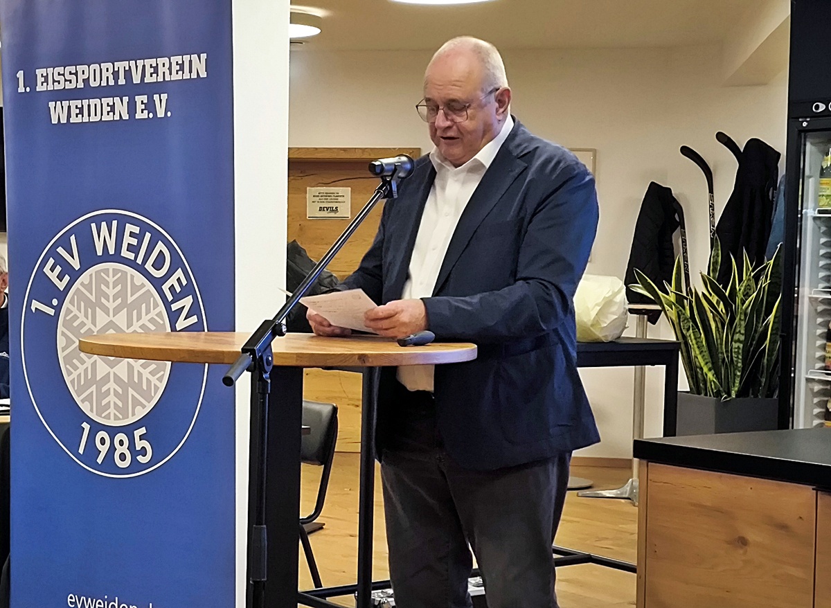 1. EV Weiden: Emotionaler Abschied und ein neues Führungstrio