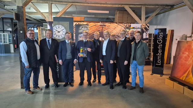 Starkes Signal für Glashütte Lamberts in Waldsassen