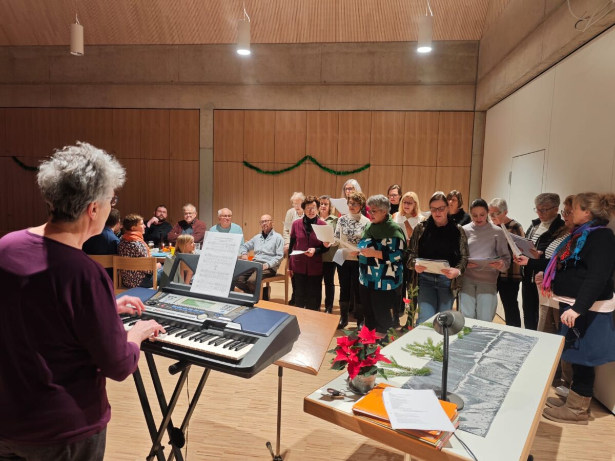 Adventfeier des Kirchenchors St. Konrad in Weiden