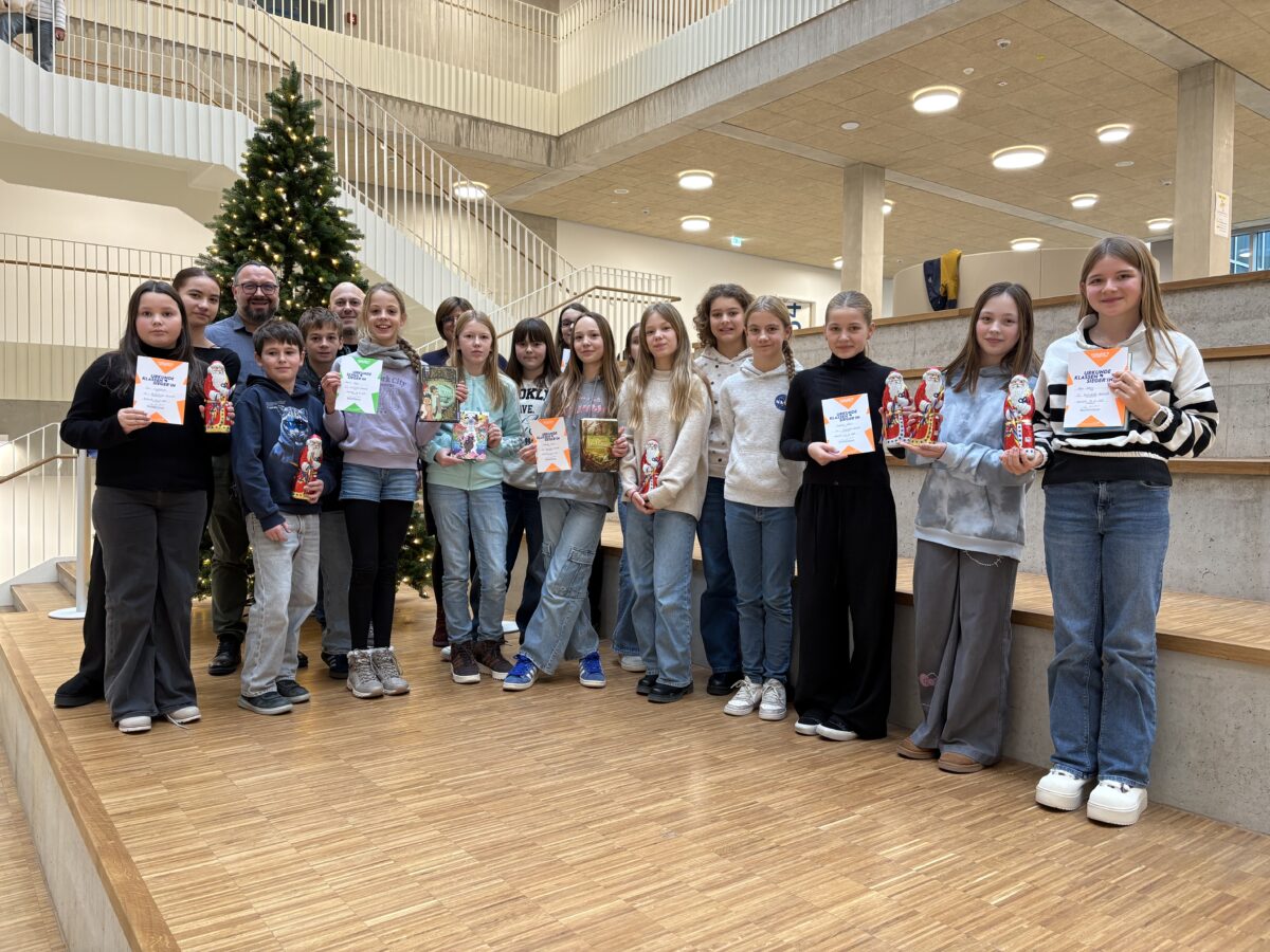 Annika Kraus gewinnt Lesewettbewerb an der Realschule Kemnath