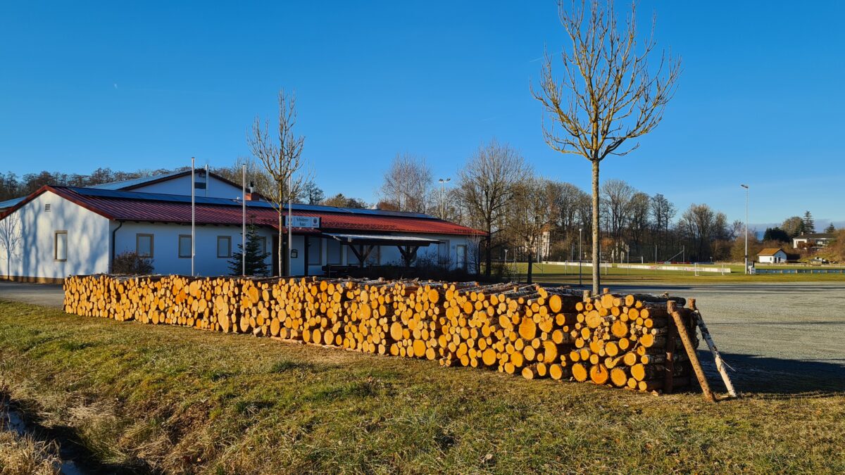 Böllerfrühschoppen in Kastl mit großer Tombola