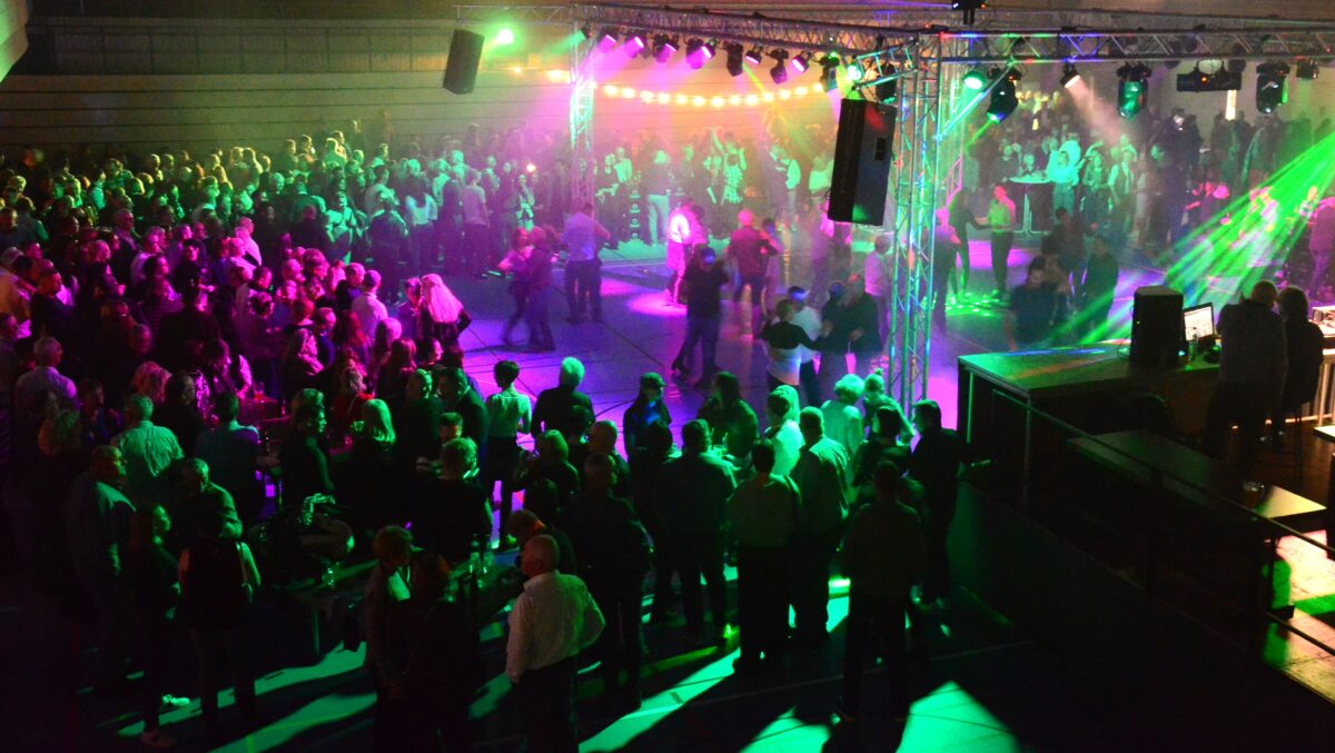 "Höllriegl’s Christmas Party" begeistert 1200 Gäste