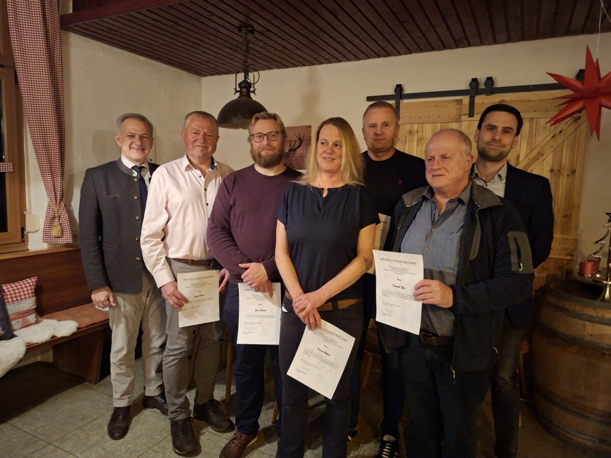 Im Dienst der Umwelt – Landkreis verlängert Bestellungen der ehrenamtlichen Naturschutzkräfte