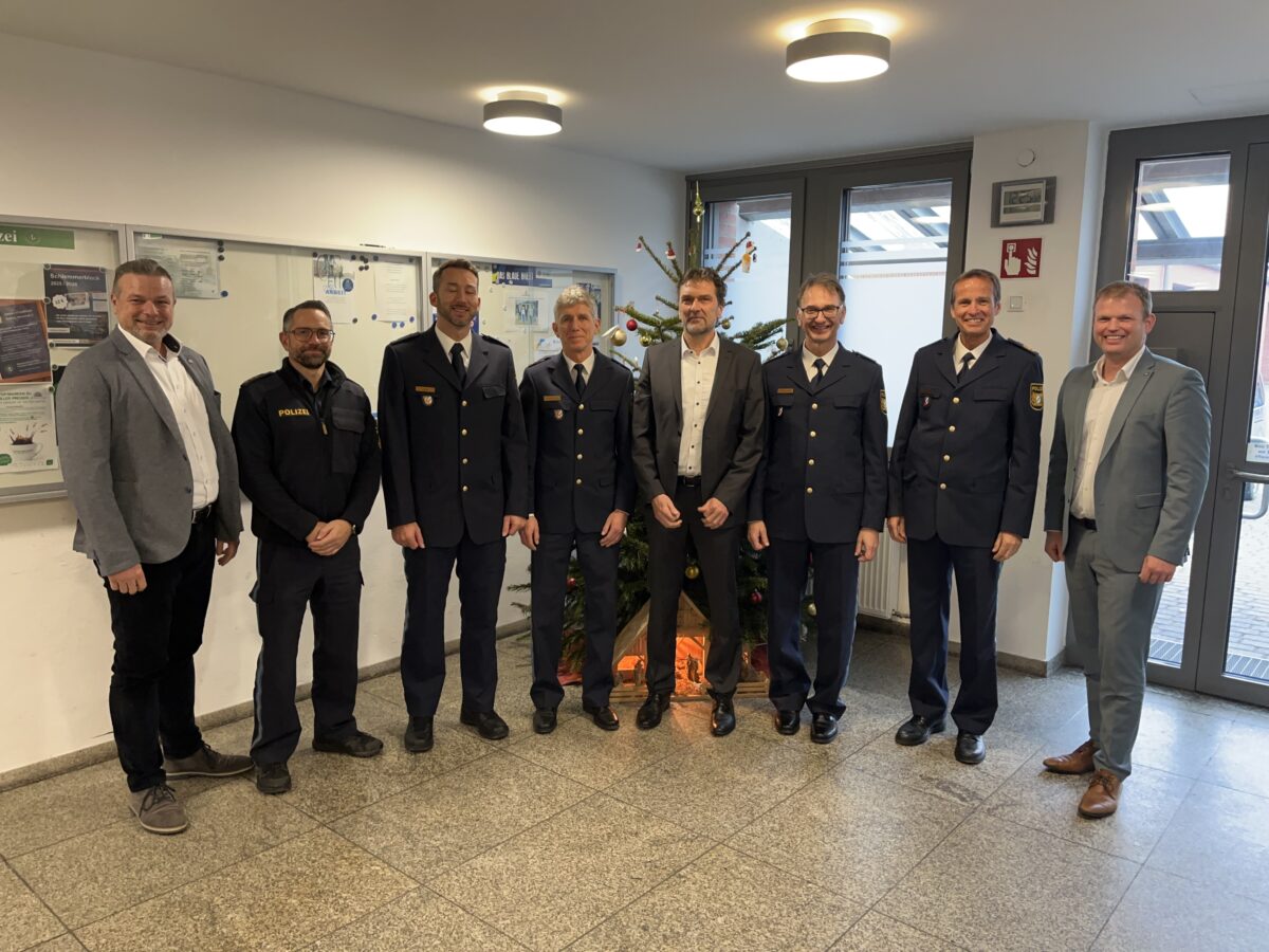 Doppelter Führungswechsel bei der Polizei in Amberg