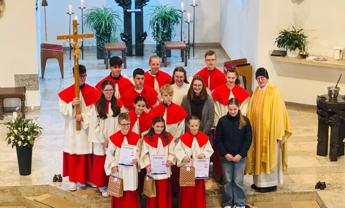 Ministrantenaufnahme in der Pfarrei St. Nikolaus