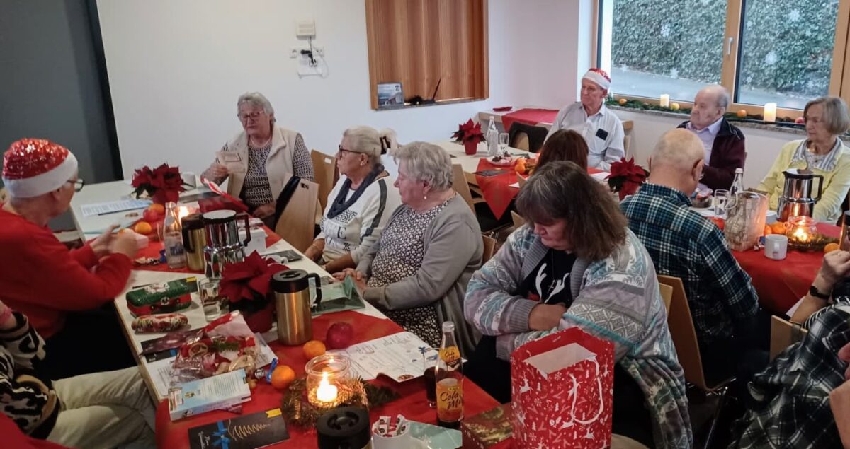 Festliche AWO-Weihnachtsfeier in der Kulturscheune Störnstein