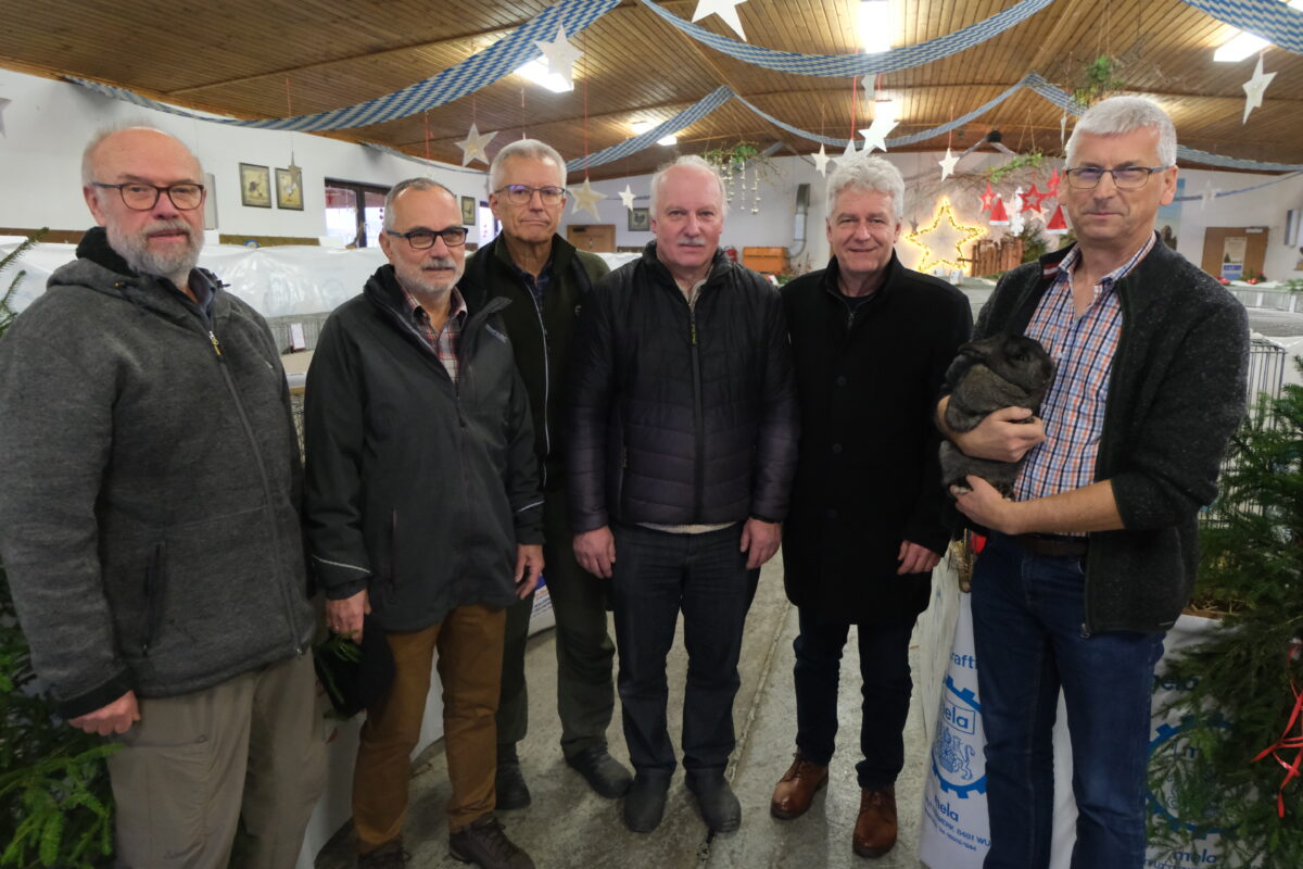 Gemeinsame Kleintierschau in Floß begeistert Besucher