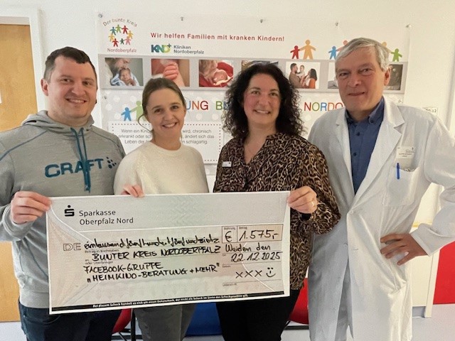 Heimkino-Gruppe spendet an den Bunten Kreis in Weiden