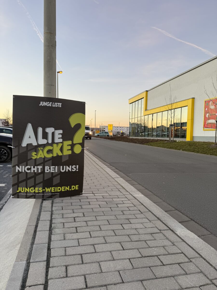 Junge Liste kontert Kritik am Plakatslogan in Weiden