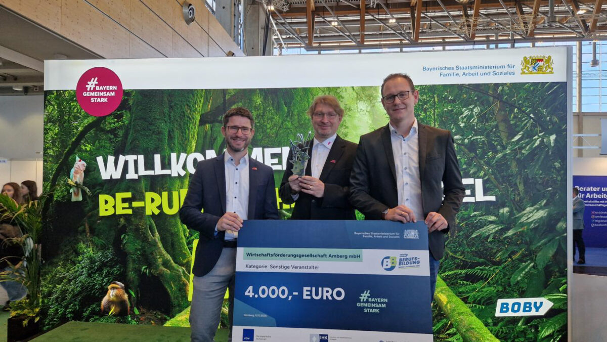 Berufsbildungspreis BOBY 2025 geht an Wirtschaftsförderung Amberg