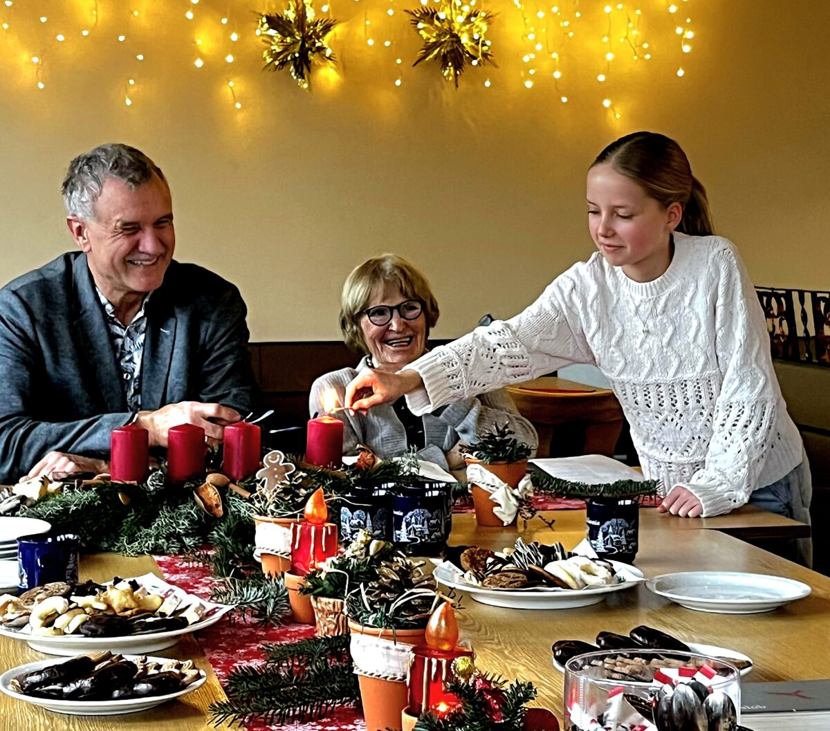 KAB Maria Waldrast eröffnet Adventszeit in Weiden