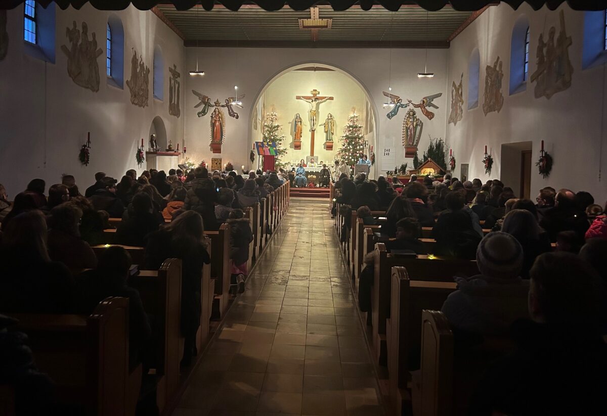 Krippenspiel verbindet Jung und Alt in Immenreuth