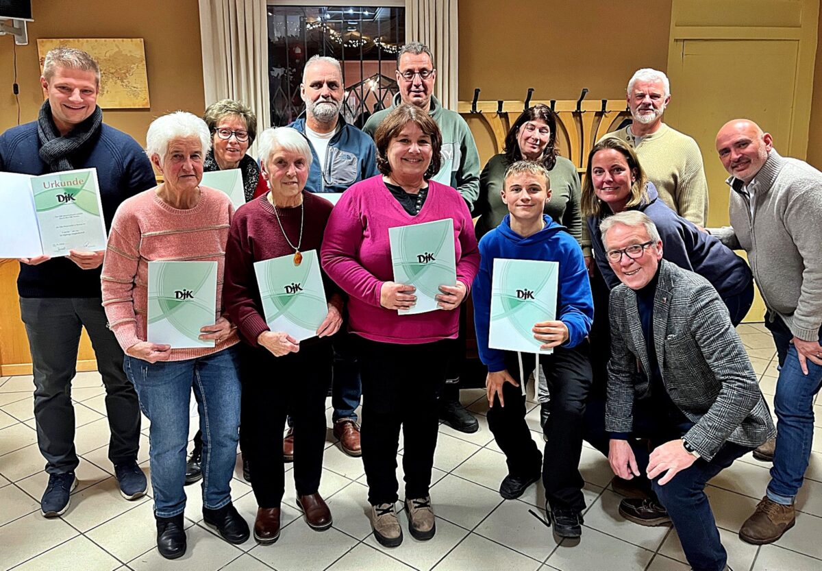 DJK Weiden mit Ehrenabend vor Weihnachten.jpeg