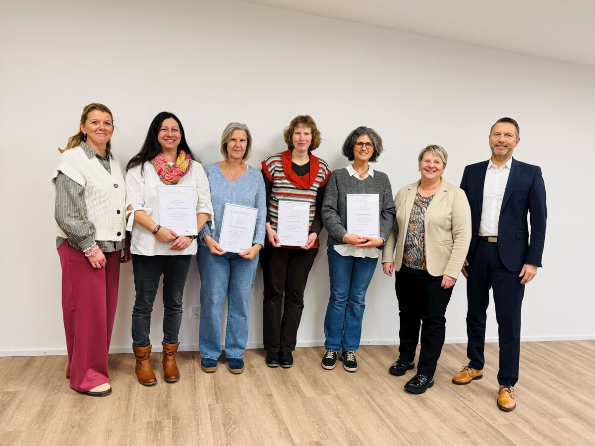 Lebenshilfe feiert fünf 25-jährige Jubiläen in Amberg