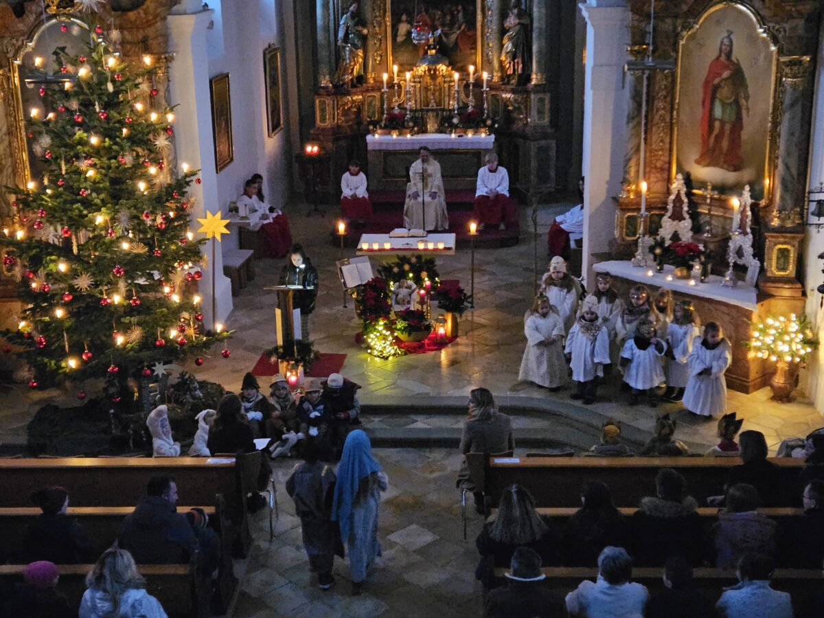 Leise Christmette in Böhmischbruck berührt Herzen