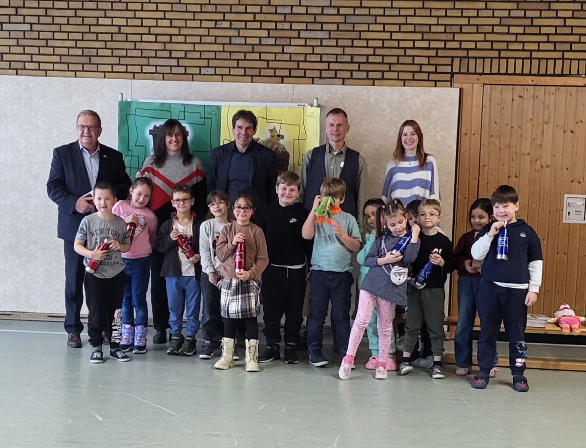 Mehrweg-Trinkflaschen für Erstklässler in Amberg