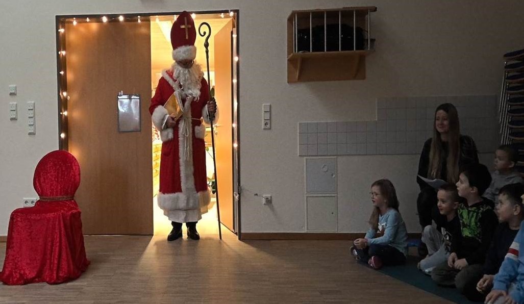 Rorate im Kerzenschein mit Nikolaus in Immenreuth