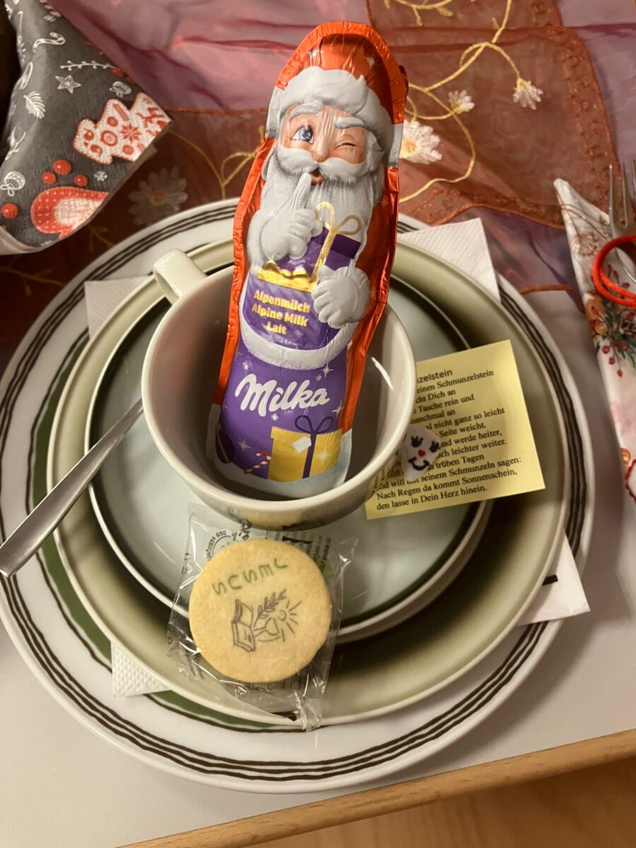 Rund 70 Menschen feiern Heiligabend beim CVJM in Amberg