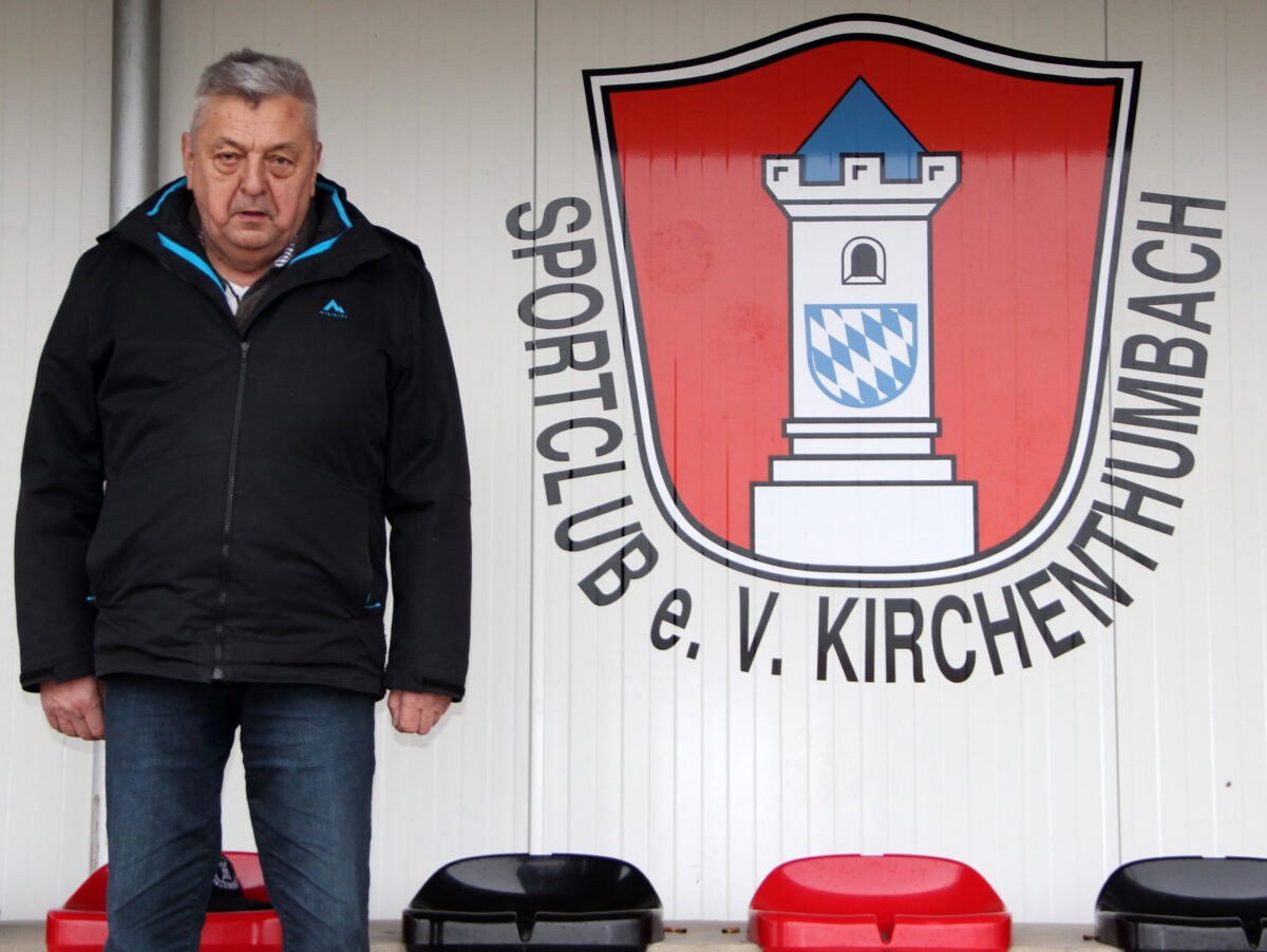 50 Jahre Platzkassier mit Herz und Humor: Norbert Geyer ins Goldene Buch der Marktgemeinde eingetragen