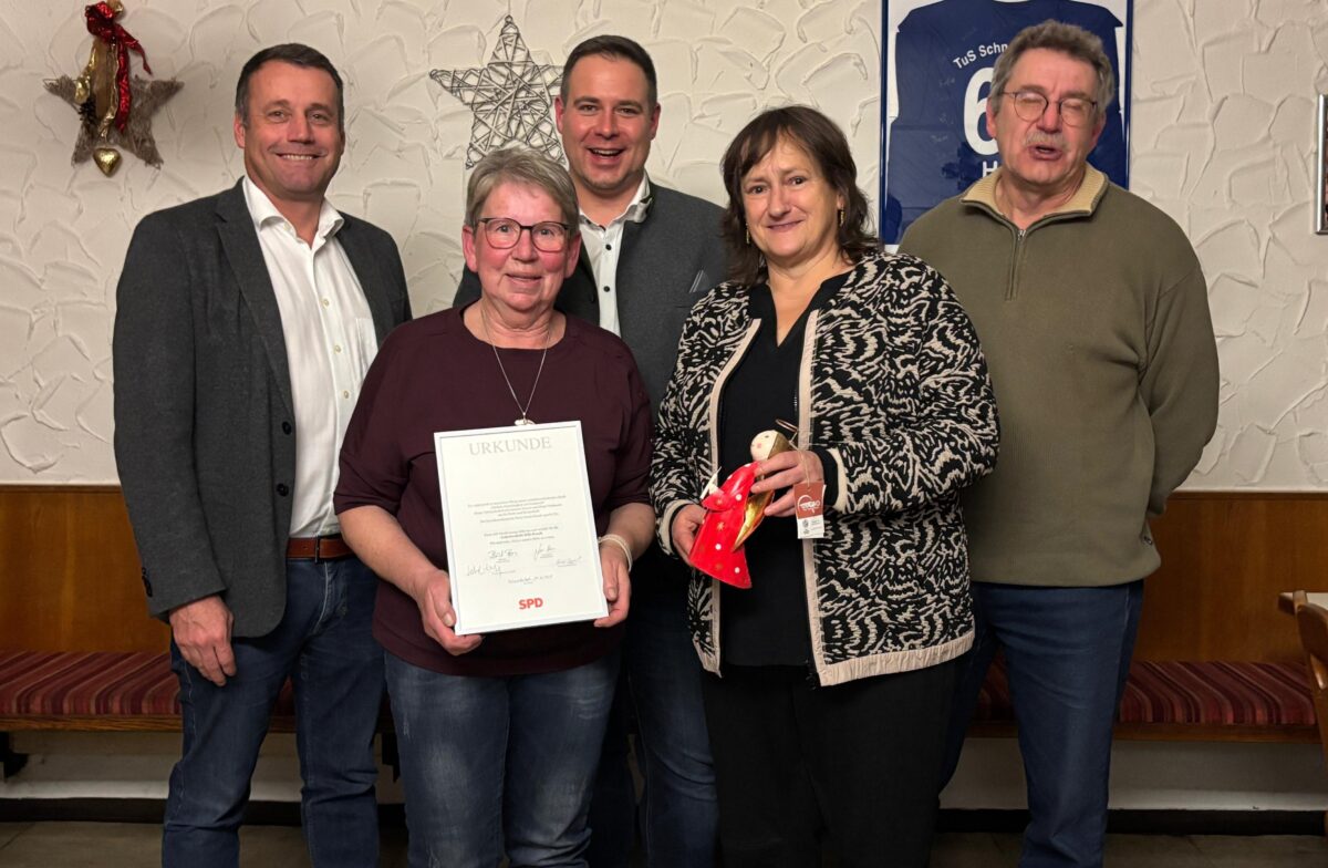 Willy-Brandt-Medaille für Bärbel Grützner, die gute Seele des Ortsvereins Schnaittenbach