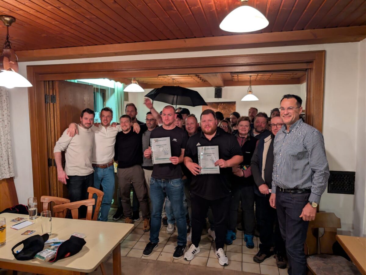 Schalke und FCN gewinnen CSU-Preiswatten in Parkstein