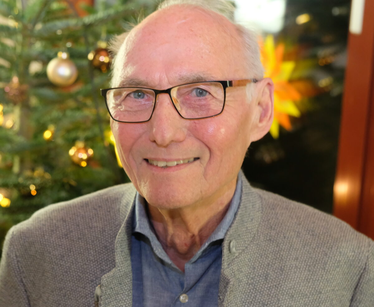 Seniorenbeauftragter thematisiert KI, Gesundheit und Sparen in Kirchenthumbach