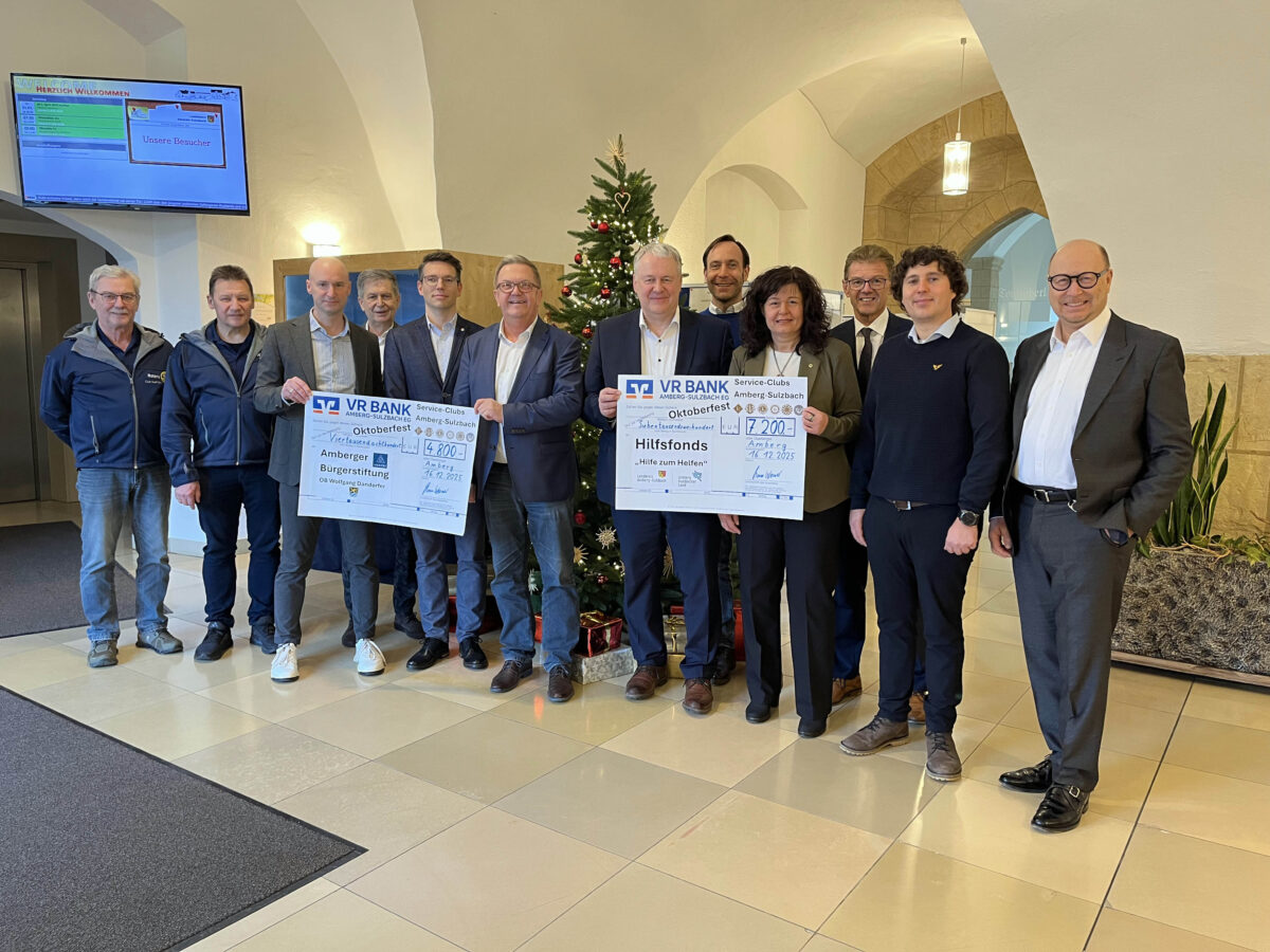 Serviceclubs übergeben 12.000 Euro für Hilfsfonds in Amberg und Amberg-Sulzbach