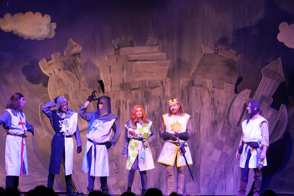 Spamalot mit dritter und letzter Spielzeit in Neustadt und Tirschenreuth