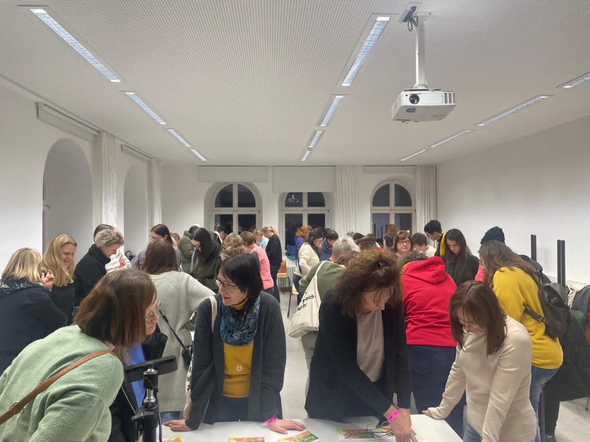 Vortrag über „Wechseljahre“ lockt 120 Zuhörerinnen in die OTH Amberg-Weiden