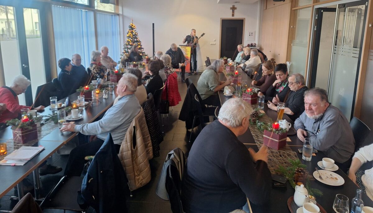 Gemeinsame Adventsfeier des VdK Weiden-Süd