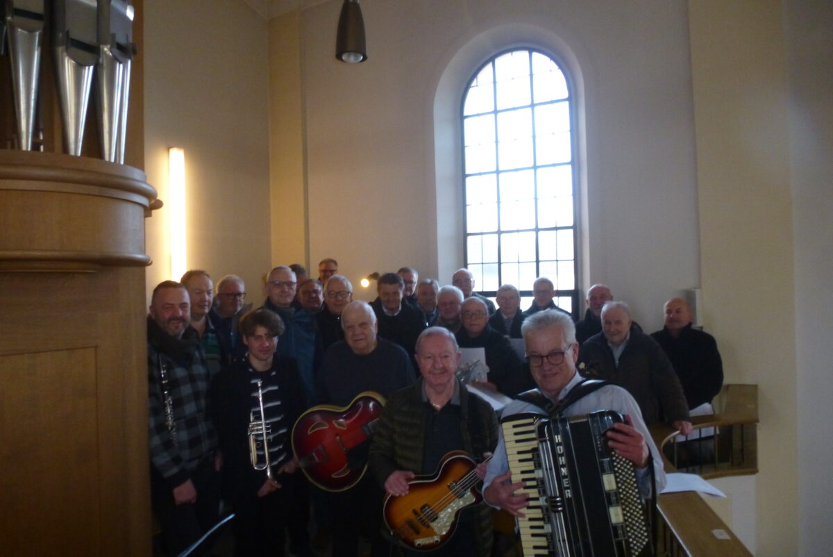 Weihnachtsklänge berühren Herzen in Mantel