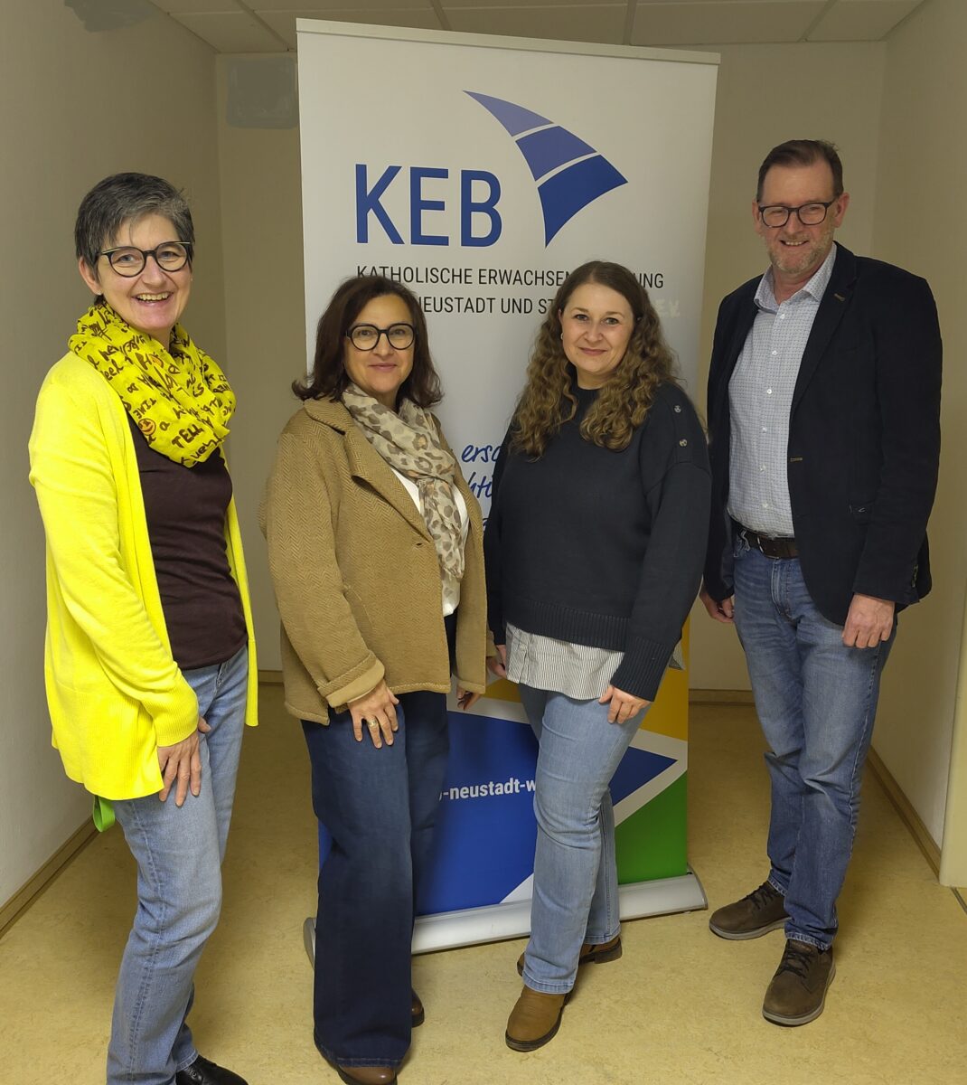 KEB in Weiden begrüßt neue Bildungsreferentin Cornelia Hoffmann