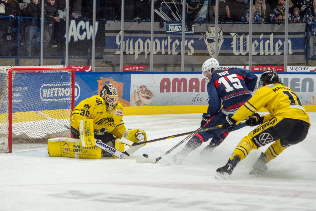 Blue Devils Weiden kassieren unglückliche 0:1-Niederlage nach Penaltyschießen