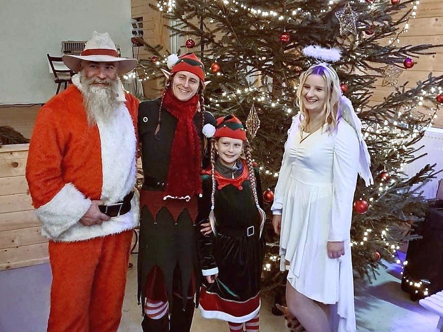 Kleiner, feiner Weihnachtsmarkt: zauberhafte Adventsstimmung am Mühlenhof Mähring