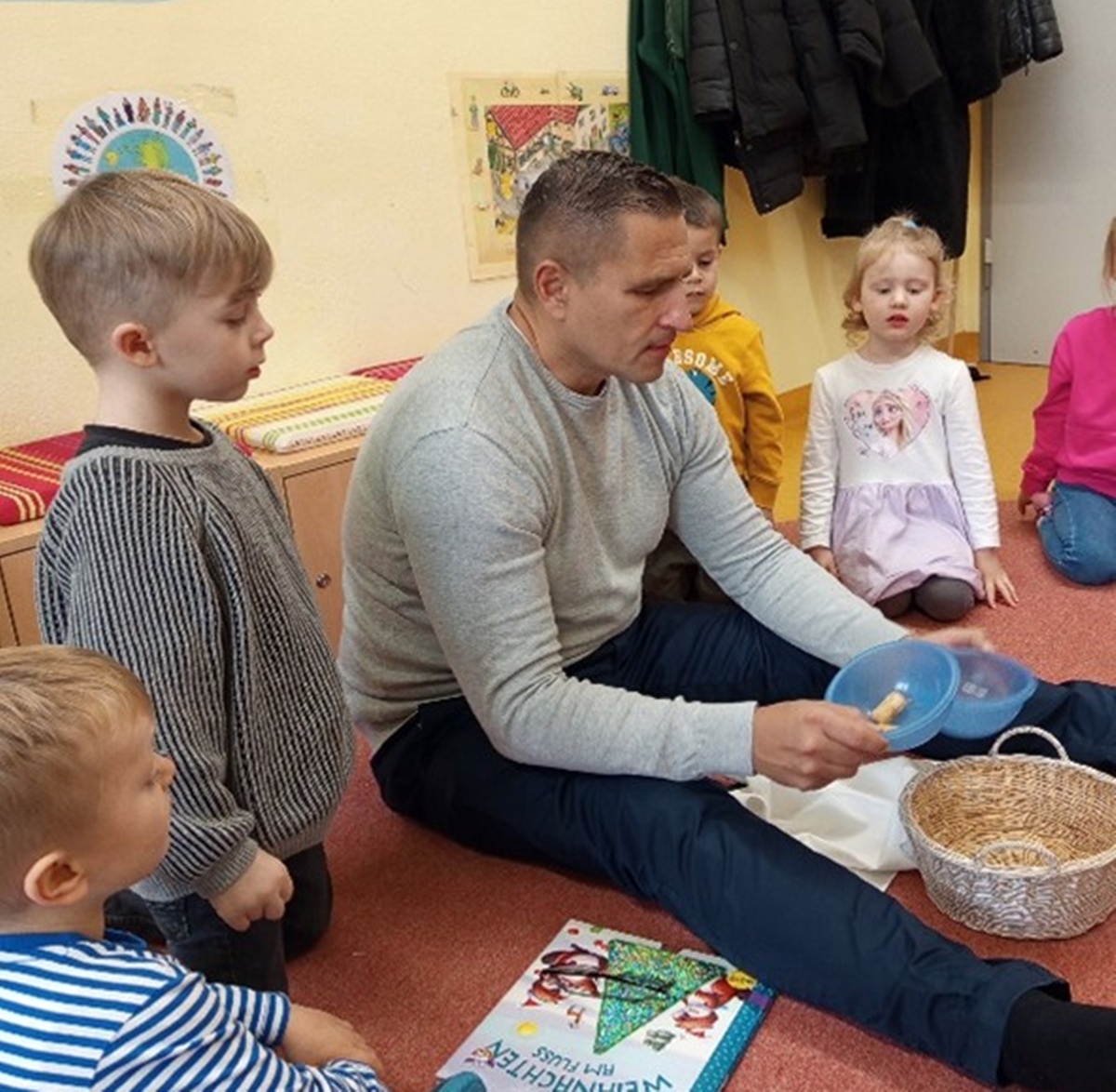 Vorlesetag im Kindergarten und in der Kinderkrippe Eschenbach