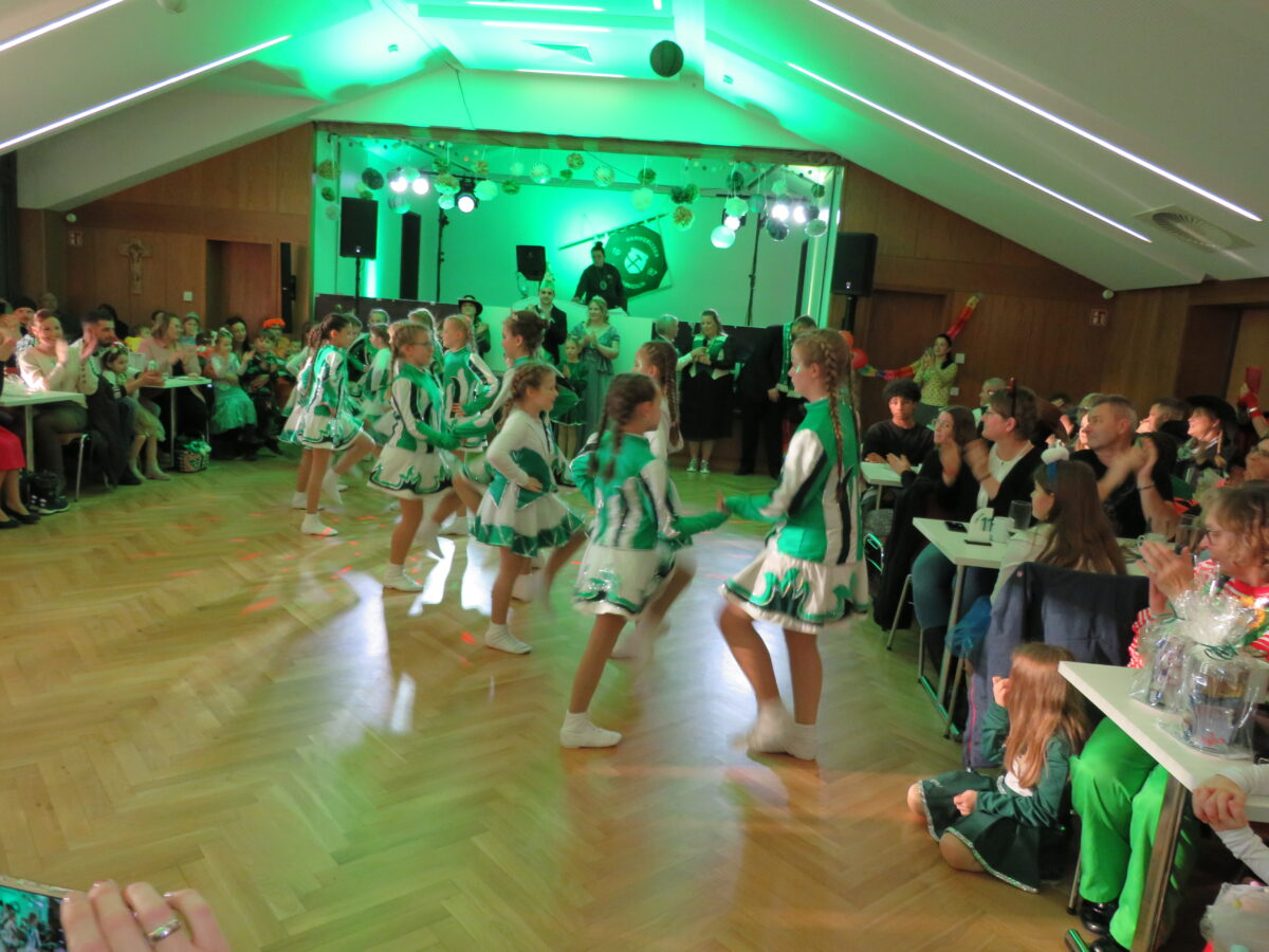 Faschingsverein Hammerles feiert im Festsaal