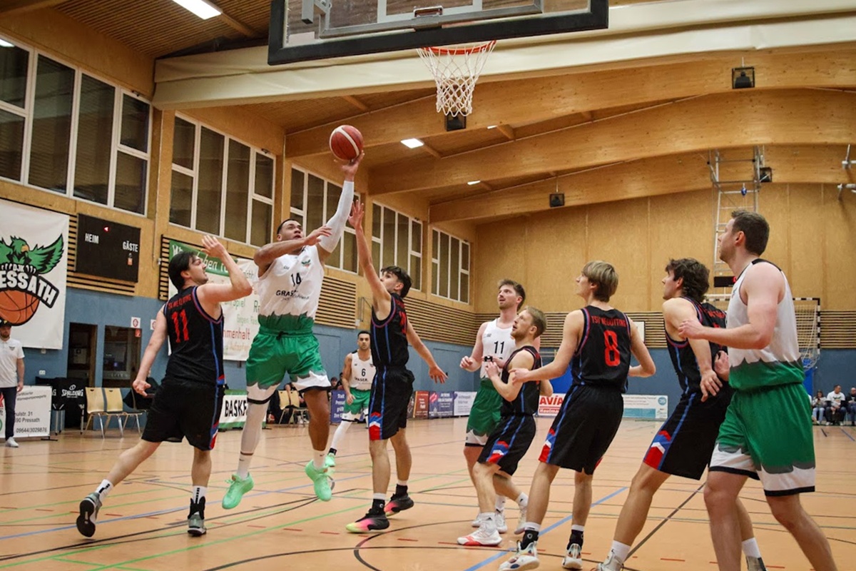 Basketball Bayernliga - Pressath feiert wichtigen Heimsieg