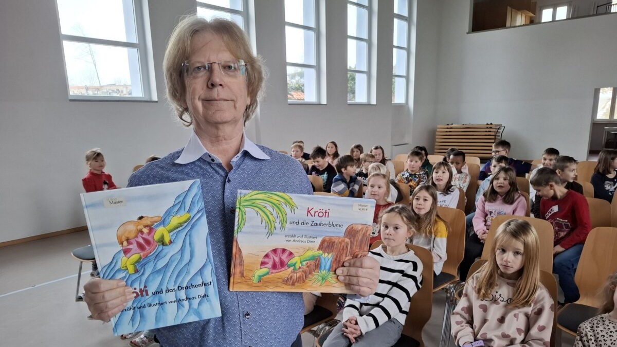 Kröti-Autor begeistert 78 Grundschulkinder in Eslarn