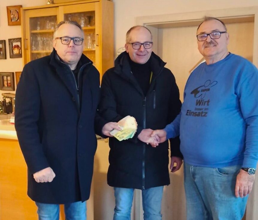 Jubiläumsverlosung in Kemnath bringt 4.000 Euro für Familie in Not