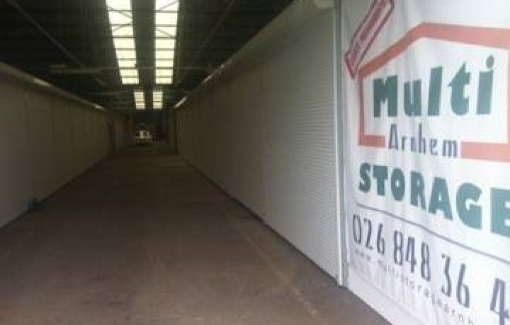 Tödlicher Champagner: Zeuge aus Niederlande kommt nicht - aber gibt Interview