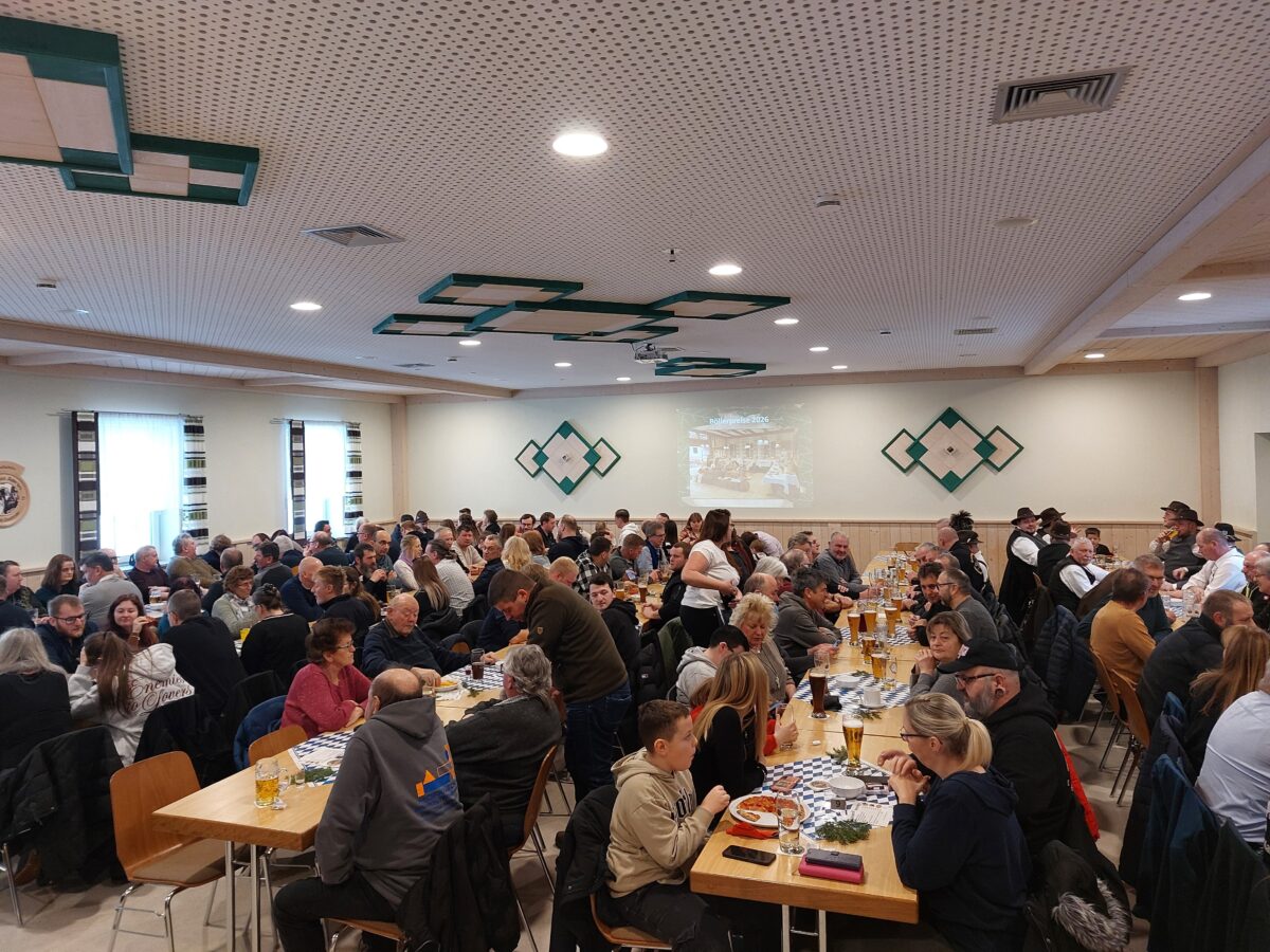 Tombola der Böllerschützen Kastl findet reißenden Absatz