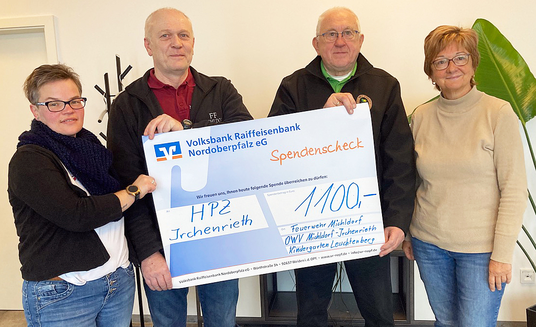 Dorfweihnacht in Michldorf bringt 1.100 Euro fürs HPZ Irchenrieth